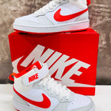 Tênis Nike Court Borough Mid