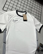 Kit NK Jogador Completo com Tênis NK Court Vision