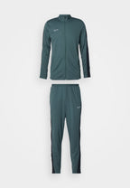 Conjunto NK Academy Dri-FIT Reliquia