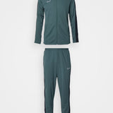 Conjunto NK Academy Dri-FIT Reliquia