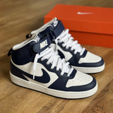 Tênis Nike Court Borough Mid